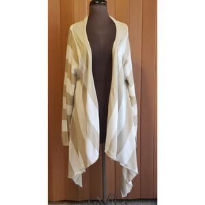 Mingle size 3XL tan & white acrylic waterfall cardigan
